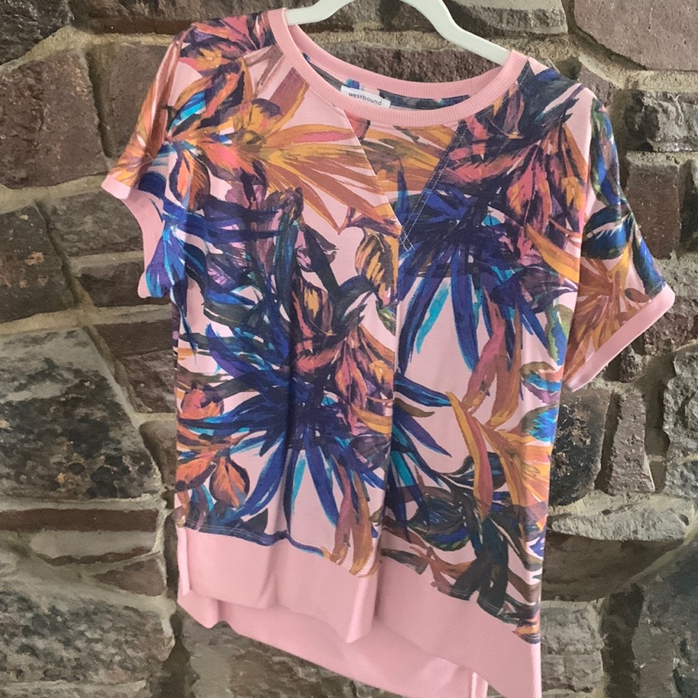 Beautiful Westbound flower print blouse